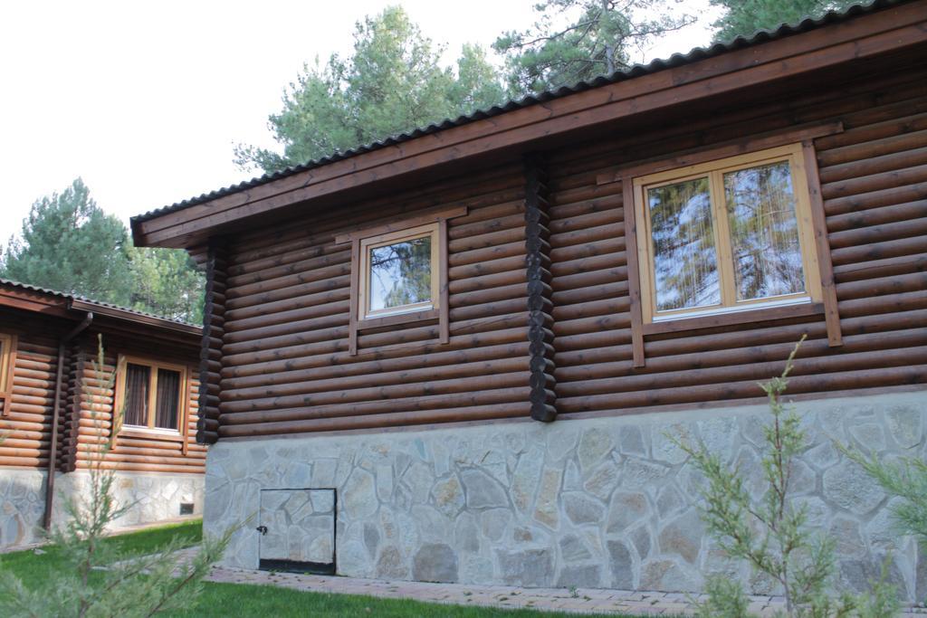 Camping Caravaning Cuenca Куенка Екстериор снимка